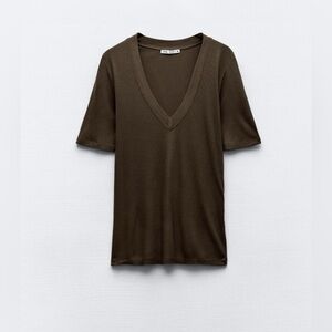 NWOT Zara Deep V-Neck Ribbed T-Shirt in Chocolate